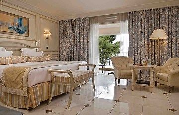 לה לבאנדו Hotel Le Club De Cavaliere And Spa מראה חיצוני תמונה